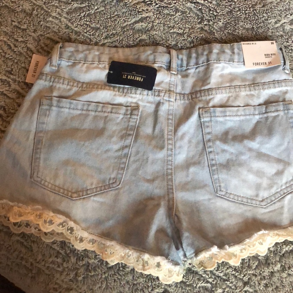 Forever 21 shorts size 30 - Picture 3 of 5
